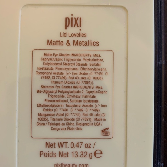 Pixi Lid Lovelies palette - Picture 2 of 2